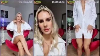 Jacqueline Darley, una milf, luce sensual mientras se levanta el albornoz