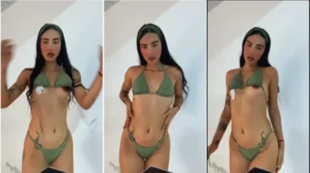 Ver solo las tetas badjeandry