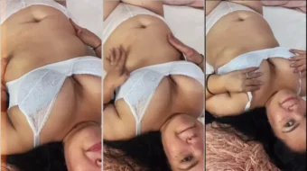 Petitte Dianiss Porno enano de lencería blanca